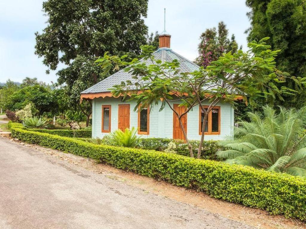 Aye Thar Yar Golf Resort Taunggyi Zewnętrze zdjęcie