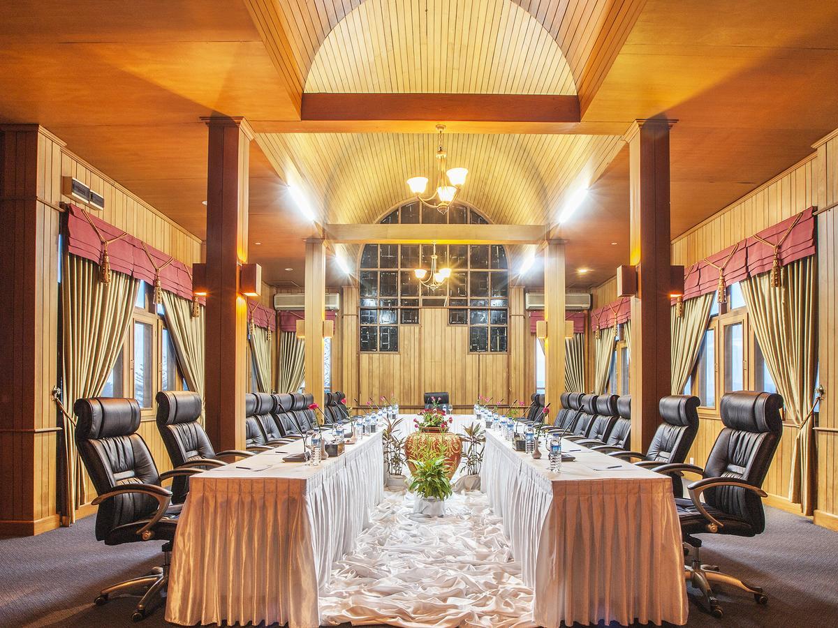 Aye Thar Yar Golf Resort Taunggyi Zewnętrze zdjęcie